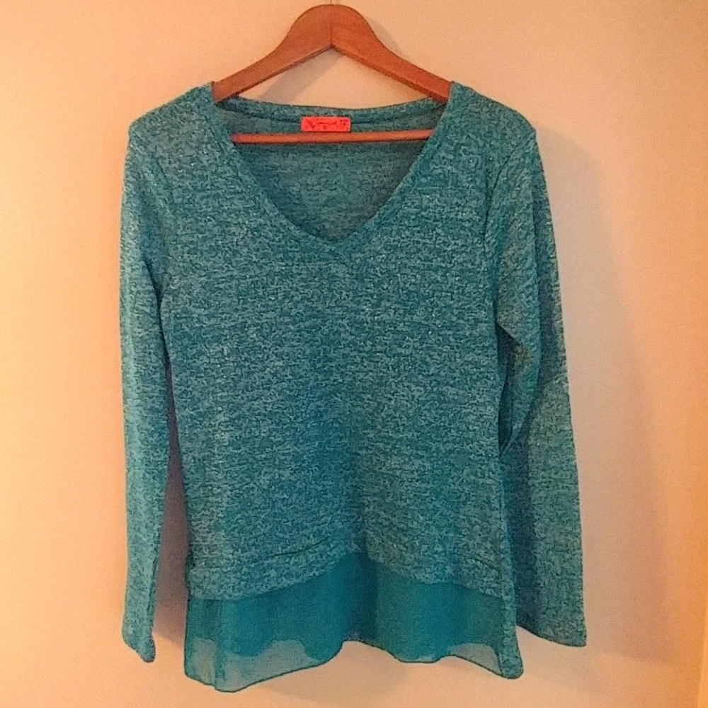 Pretty Sparkly Teal Lightweight Sweater